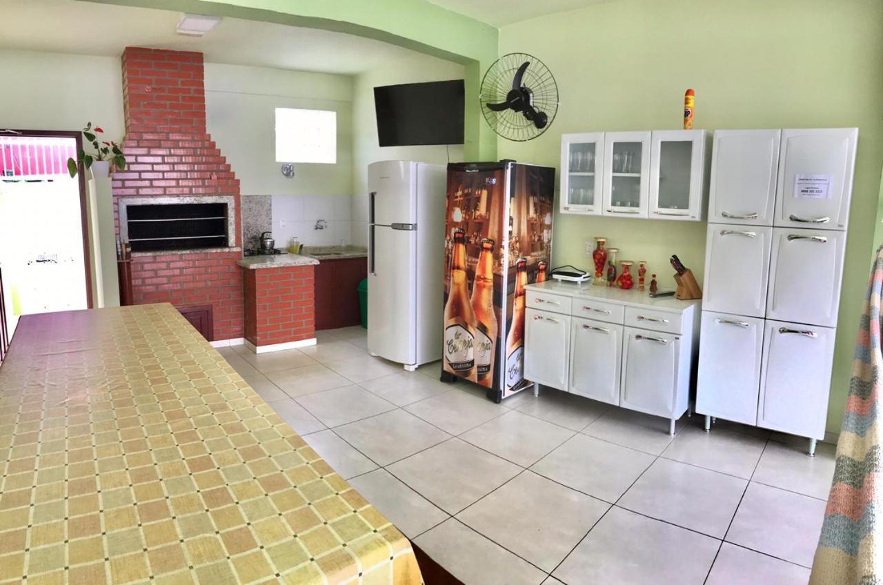 Casa Com Piscina Em Ingleses, 09 Pessoas Сasa de vacaciones